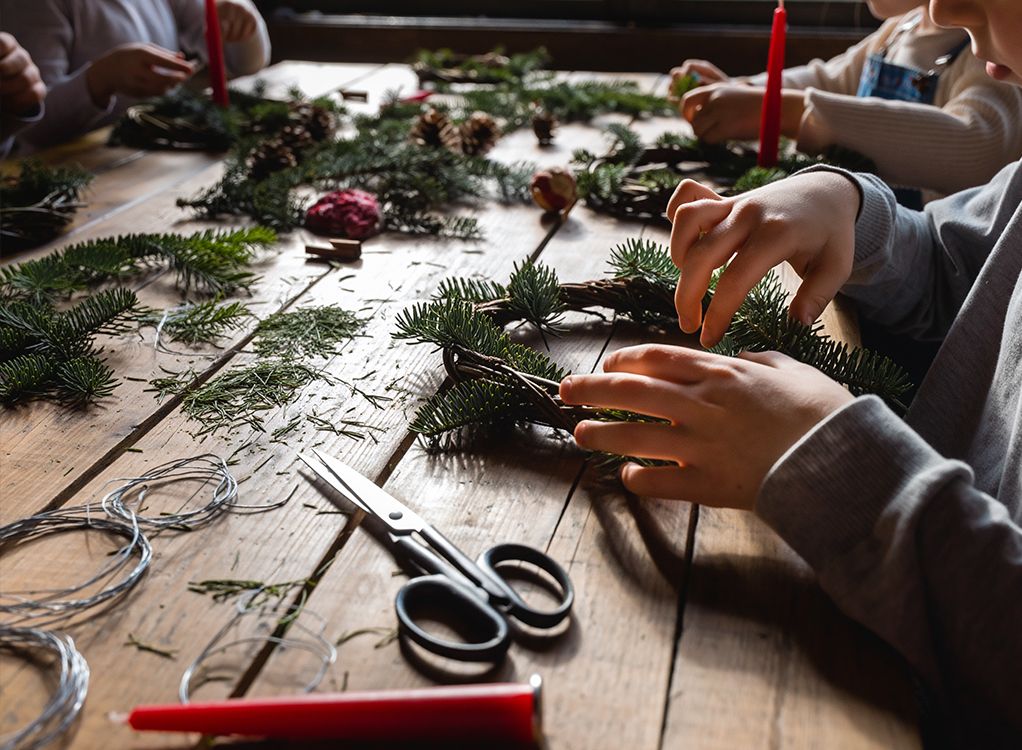Adventskranz basteln für Kinder | 14:00 Uhr