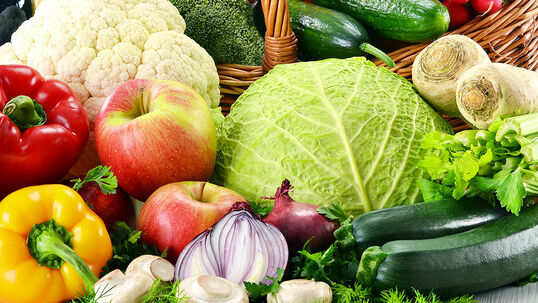 Es gibt eine reiche Palette an Gemüse und Früchten, die in unseren Breitengraden gedeihen und einen guten Ertrag bringen. Foto © monticellllo